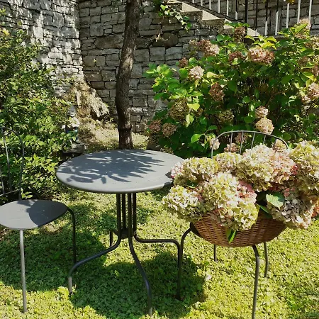 Casa vacanze La Casa Degli Oleandri Perledo